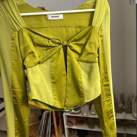 GUIZIO Elysian Top Perfect Condition - Picture 1 of 3